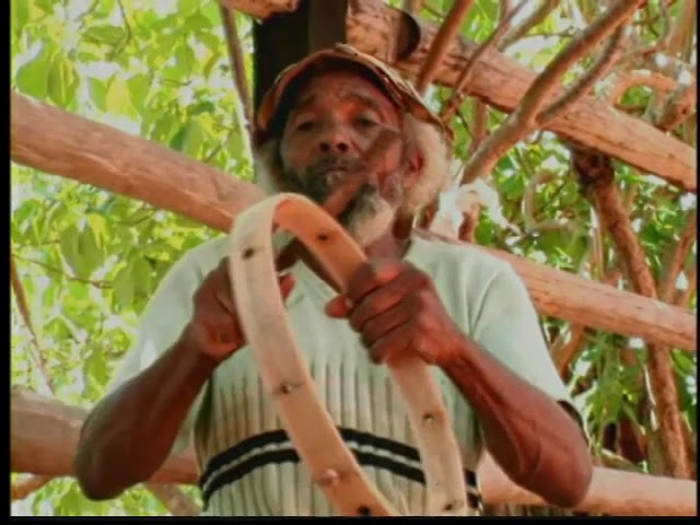 Tum-tum: Tambores do Jequitinhonha